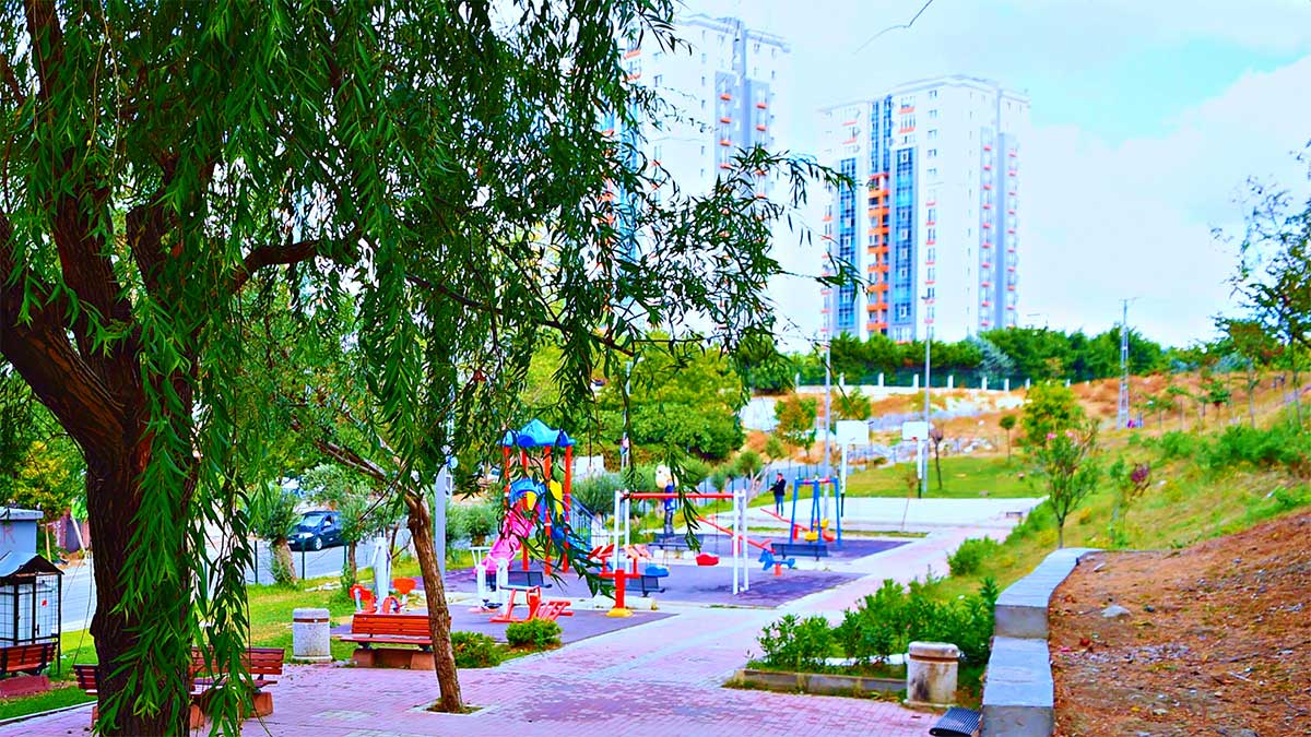 Tahtakale Mahallesi Duran Bolat Parkı