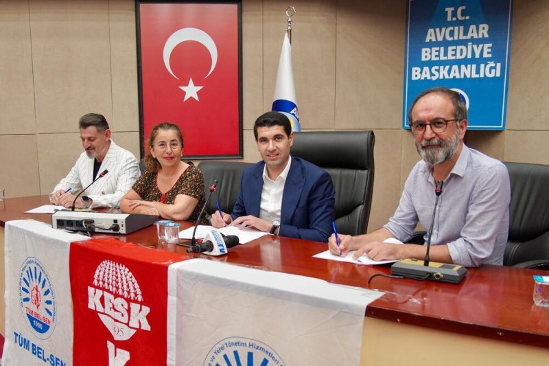 Avcılar Belediyesi’nde Toplu İş Sözleşmesi Coşkusu