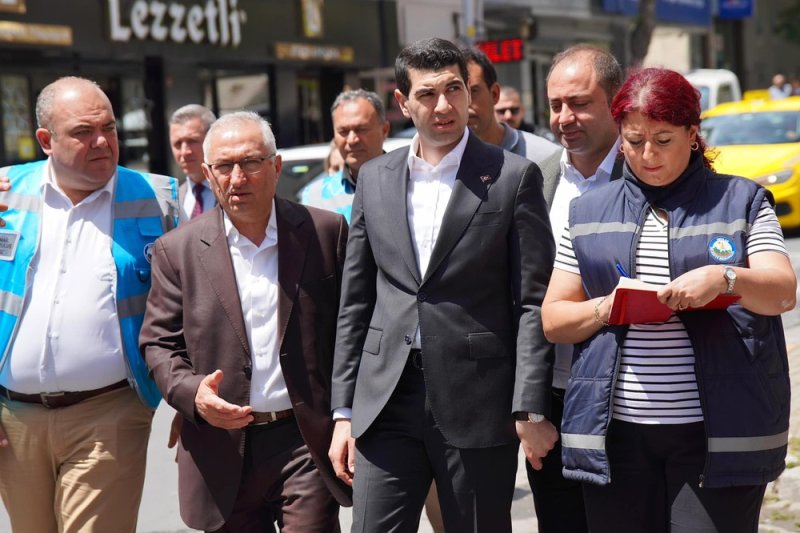 Mahalle Hizmet Seferberliği Ekipleri Denizköşkler Mahallesi’nde Çalışmalarına Devam Etti